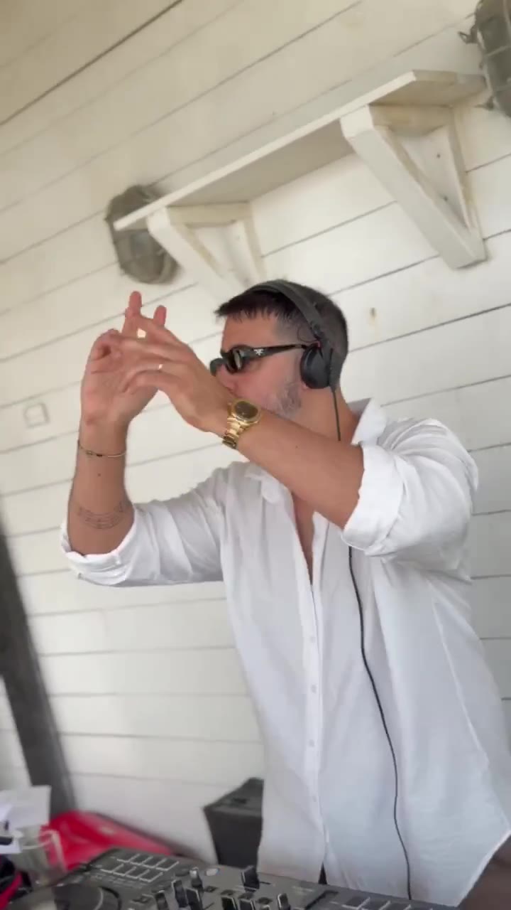 Live on DJ Sax - Israel Beach Wedding